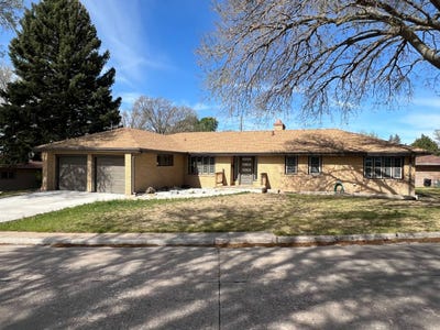 /international/us/906-primrose-drive-ogallala-ne-110104874987/
