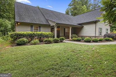 /international/us/717-oconee-lane-commerce-ga-110108337218/