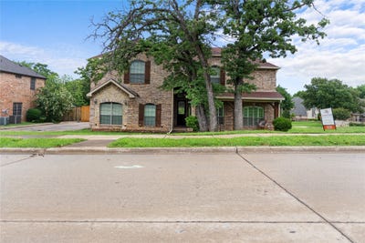 /international/us/800-whitley-court-kennedale-tx-110099716541/