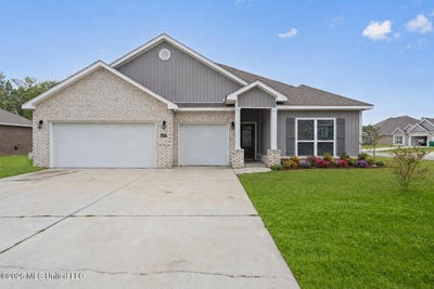 /international/us/6000-penni-lane-ocean-springs-ms-110108391538/
