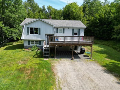 /international/us/80-town-farm-road-lincoln-me-110101448907/