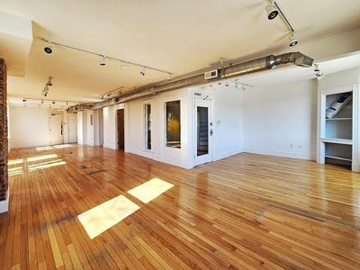 /international/us/1902-massachusetts-ave-cambridge-ma-110100217975/