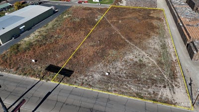 /international/us/se-9th-ave-ontario-or-110102974385/