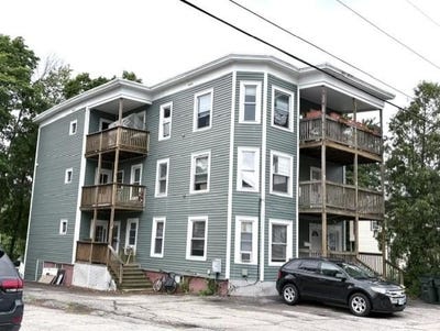 /international/us/421-laurel-street-manchester-nh-110108957016/
