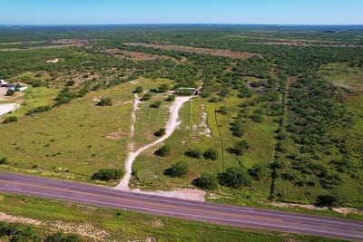 /international/us/6114-hwy-277-carrizo-springs-tx-110088011113/