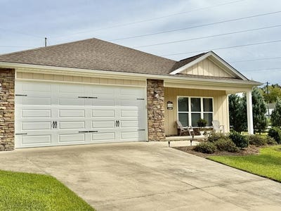/international/us/2-point-drive-georgetown-ga-110120461703/