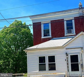 /international/us/32-s-12th-street-darby-pa-110107878100/