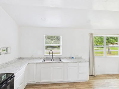 /international/us/4031-fairview-orange-tx-110106956263/
