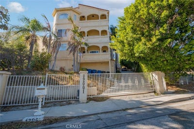 /international/us/12001-shoshone-avenue-granada-hills-ca-110096961151/?lang=zh-cn