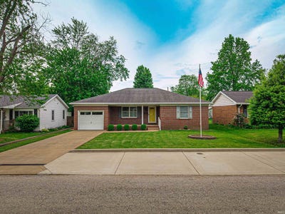 /international/us/904-sheffield-drive-evansville-in-110107566942/