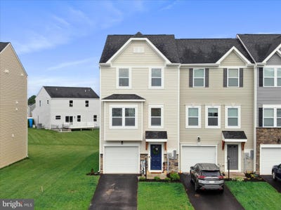 /international/us/109-zander-road-inwood-wv-110100321895/
