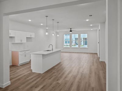 /international/us/9561-thorncrown-lane-fort-worth-tx-110097931641/