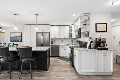 /international/us/45-eastern-promenade-portland-me-110108504030/