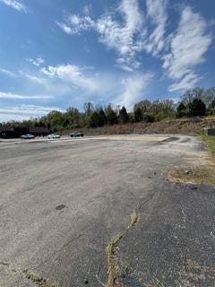 /international/us/51-madison-square-dr-madisonville-ky-110098127499/