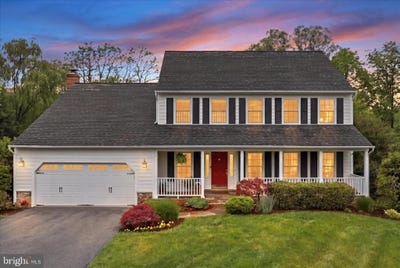 /international/us/9833-squaw-valley-drive-vienna-va-110108533573/
