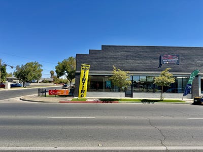 /international/us/890-w-olive-porterville-ca-110108997706/