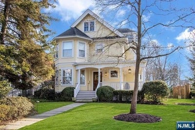/international/us/89-dwight-place-englewood-nj-110119666207/