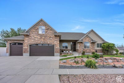 /international/us/5386-w-little-water-peak-dr-riverton-ut-110109991083/