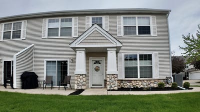 /international/us/277-s-79th-street-west-des-moines-ia-110107908761/