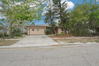 /international/us/9300-gulf-boulevard-st-pete-beach-fl-110119602904/