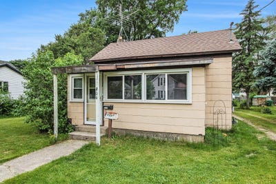 /international/us/204-clinton-street-dowagiac-mi-110100053210/