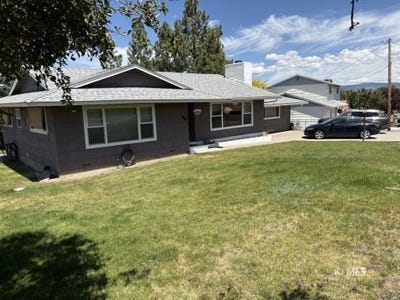 /international/us/908-park-st-alturas-ca-110108932685/