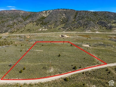 /international/us/23047-e-deer-valley-dr-spanish-fork-ut-110119705714/