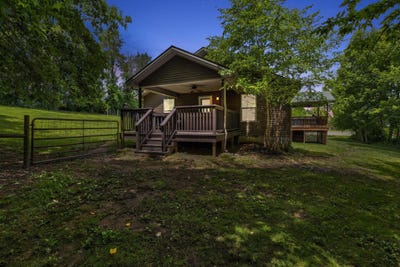 /international/us/132-spring-meadow-drive-jeffersonville-ky-110100242394/