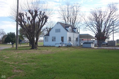 /international/us/8955-n-county-road-925-e-seymour-in-110100345419/