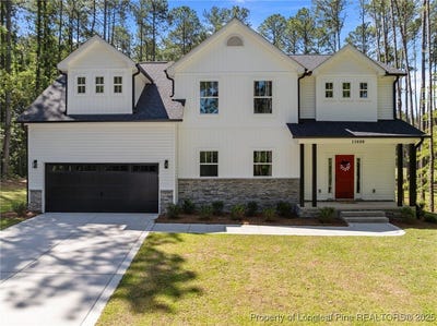 /international/us/15880-fox-lane-wagram-nc-110100348671/