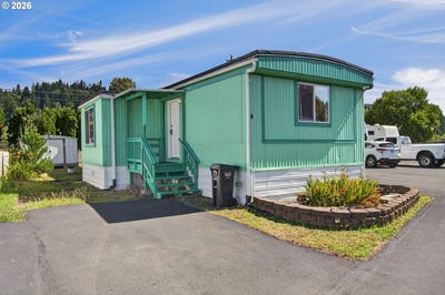 /international/us/601-e-columbia-river-hwy-clatskanie-or-110109504574/