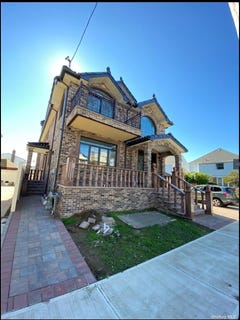 /international/us/189-14-45-road-flushing-ny-110099141052/