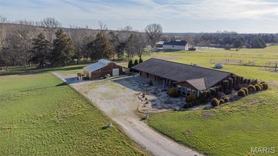 /international/us/24701-county-road-434-st-james-mo-110106706283/