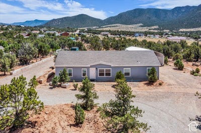 /international/us/17695-w-harmony-cedar-city-ut-110109776026/