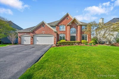 /international/us/26w326-pinehurst-drive-winfield-il-110107735761/
