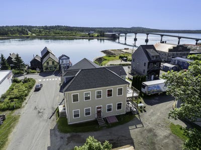 /international/us/6-school-street-lubec-me-110097632677/?lang=zh-tw