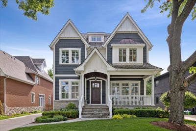 /international/us/211-s-monroe-street-hinsdale-il-110108494550/