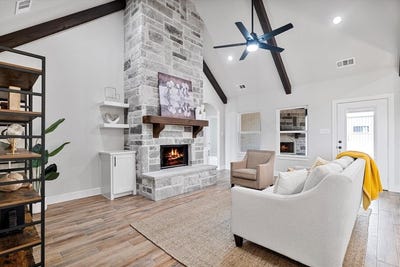 /international/us/233-marshall-circle-whitewright-tx-110098674710/