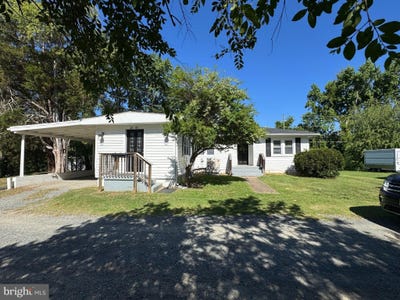 /international/us/stafford-va-110108981085/