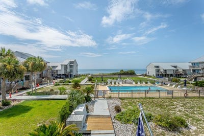 /international/us/1760-e-gulf-beach-dr-st-george-island-fl-110101191649/