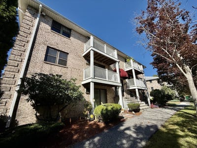 /international/us/12-kenmar-drive-billerica-ma-110110212087/