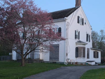 /international/us/61-e-main-st-washingtonville-ny-110107629897/