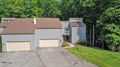 /international/us/165-dogwood-court-daniels-wv-110108773313/