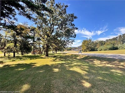 /international/us/210-highway-45-hartford-ar-110105353705/