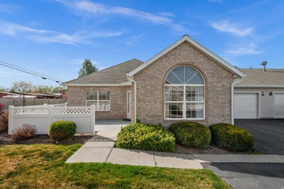 /international/us/3575-s-villa-view-dr-w-west-valley-city-ut-110106959424/