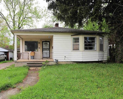 /international/us/2835-begole-street-flint-mi-110107820330/