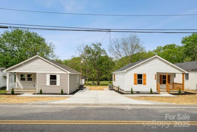 /international/us/606-608-hampton-road-lancaster-sc-110098858146/