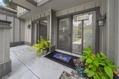 /international/us/2496-forest-way-gainesville-fl-110101111671/