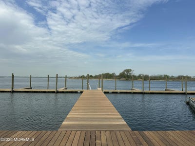 /international/us/1266-ocean-avenue-sea-bright-nj-110098068796/