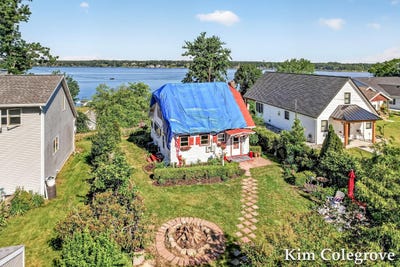 /international/us/1624-collier-drive-w-whitehall-mi-110108980804/